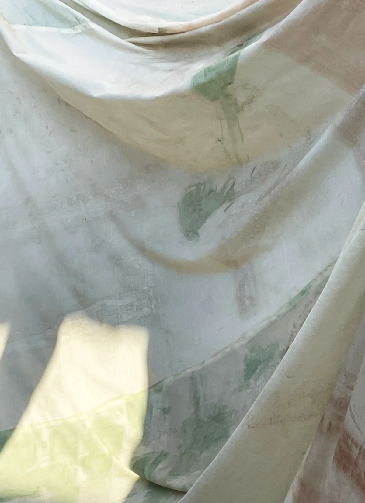 leave me - material close-up - zoe bilgeri/ 2024/ leipzig