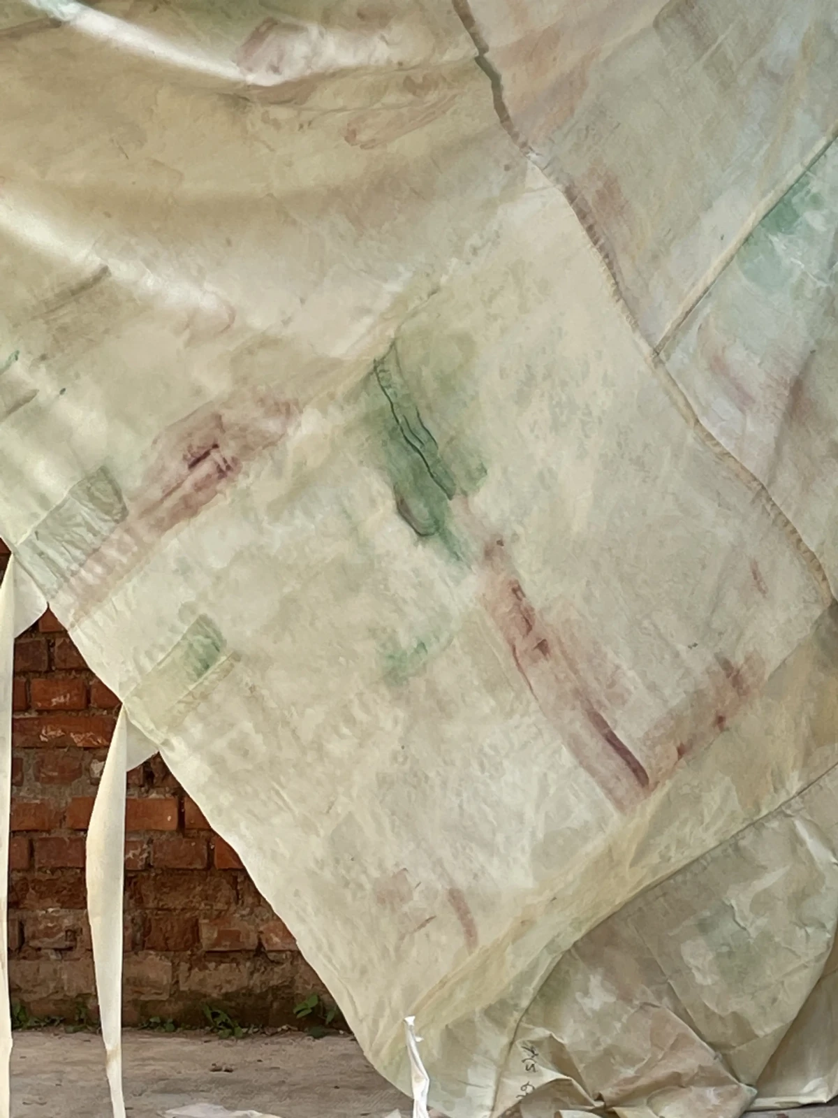 hold me - material close up - zoe bilgeri/ 2024/ leipzig